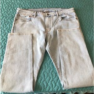 American Eagle Men’s Skinny Jean